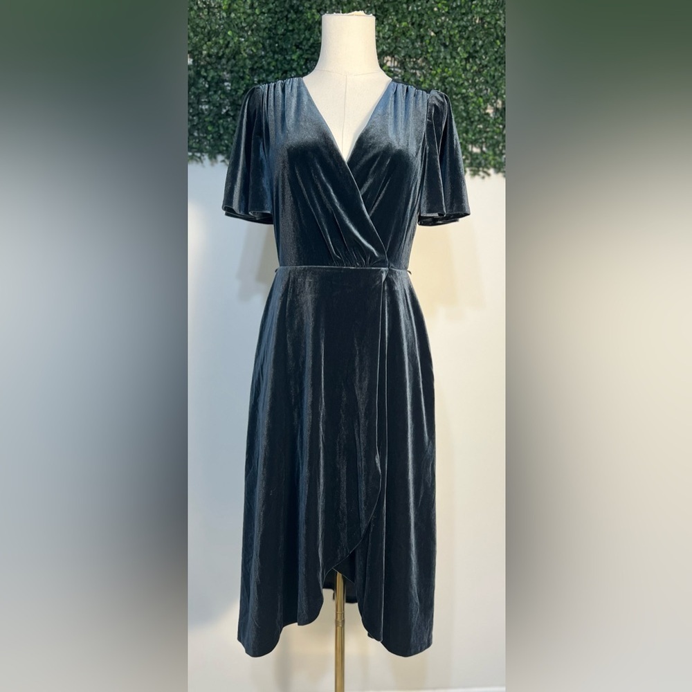 Vince Camuto Velvet Flutter Sleeves Faux-Wrap Midi Dress Size 4 Slate Blue